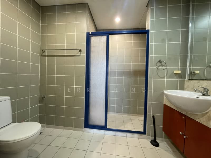 Servis Apartment untuk Dijual di Amcorp Serviced Suites - Terry Hing - Bathroom - PropertyGuru.com.my