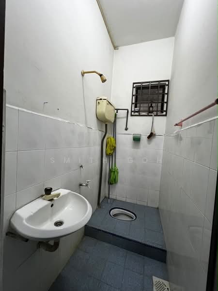 2-storey Terraced House for Sale in Kulai (Johor) - Smith Goh - Bathroom - PropertyGuru.com.my