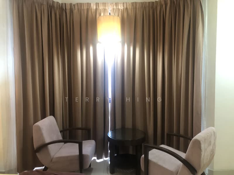 Servis Apartment untuk Dijual di Amcorp Serviced Suites - Terry Hing - Living Room - PropertyGuru.com.my