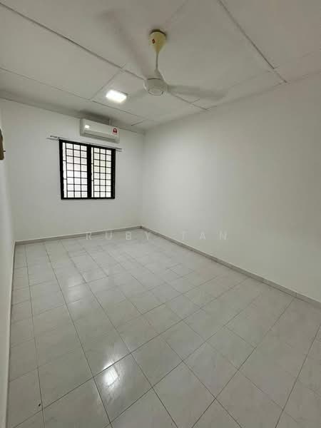 1-storey Terraced House for Sale in Taman Universiti (Skudai) - Ruby Tan - Interior - PropertyGuru.com.my