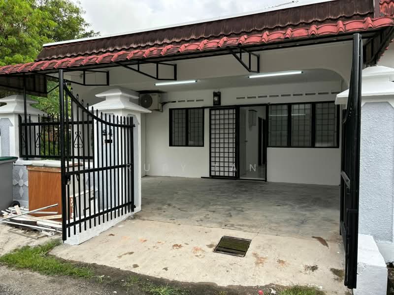 1-storey Terraced House for Sale in Taman Universiti (Skudai) - Ruby Tan - Exterior - PropertyGuru.com.my