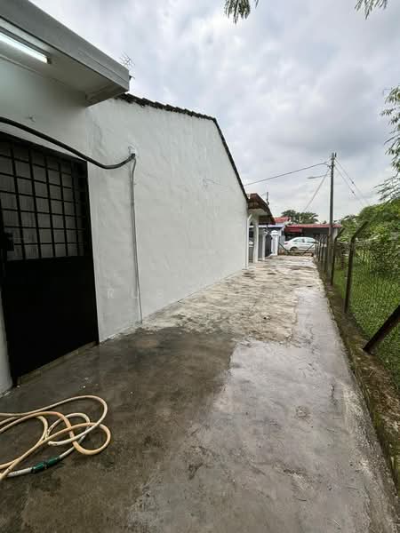 1-storey Terraced House for Sale in Taman Universiti (Skudai) - Ruby Tan - Exterior - PropertyGuru.com.my