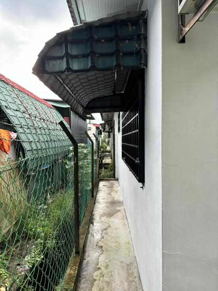 1-storey Terraced House for Sale in Taman Universiti (Skudai) - Ruby Tan - Exterior - PropertyGuru.com.my