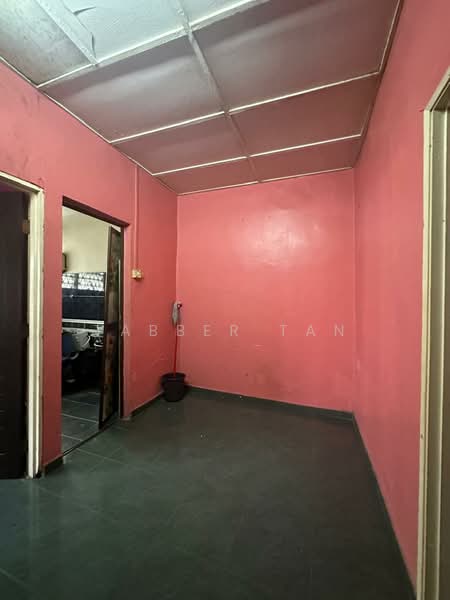 Rumah Teres 3 Tingkat untuk Dijual di Taman Muda (Ampang) - Tabber Tan - Interior - PropertyGuru.com.my