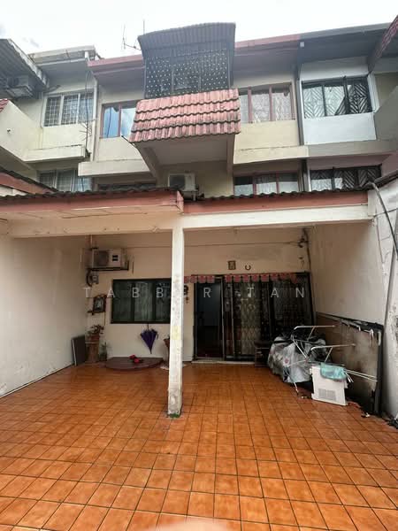 Rumah Teres 3 Tingkat untuk Dijual di Taman Muda (Ampang) - Tabber Tan - Exterior - PropertyGuru.com.my