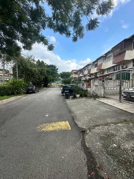 Rumah Teres 3 Tingkat untuk Dijual di Taman Muda (Ampang) - Tabber Tan - Exterior - PropertyGuru.com.my