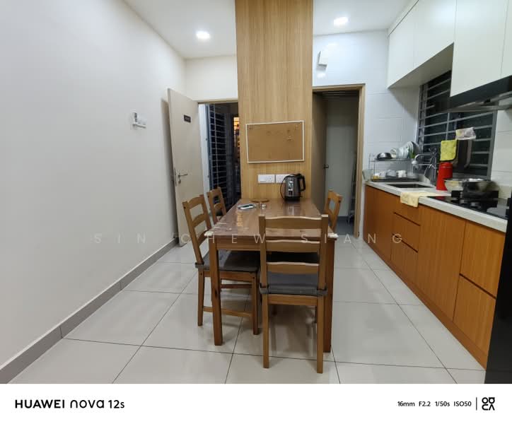Service Residence for Rent at ARC @ Austin Hills - Sin Chew Siang - Kitchen - PropertyGuru.com.my
