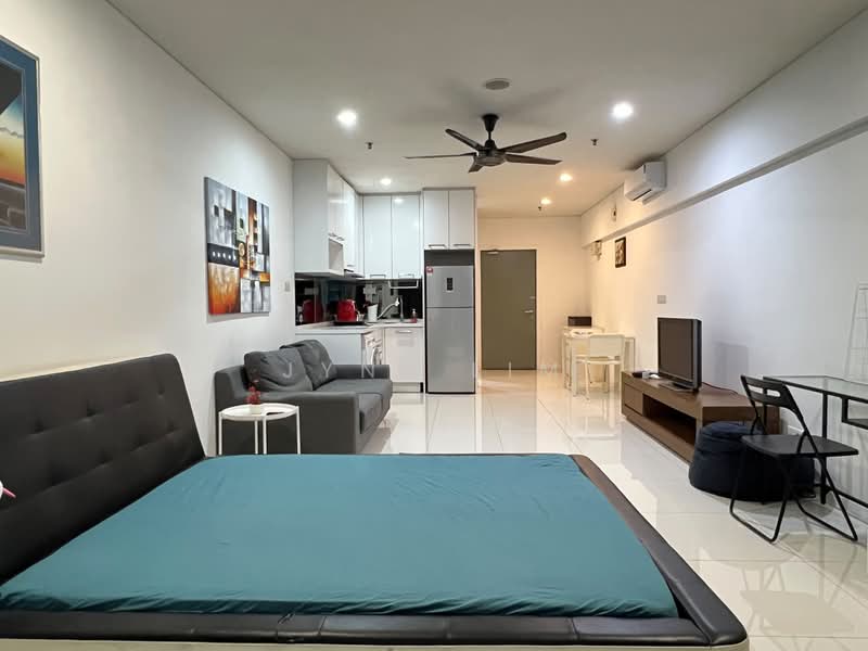 Servis Apartment untuk Disewa di Mercu Summer Suites - Jyne Lim - Living Room - PropertyGuru.com.my