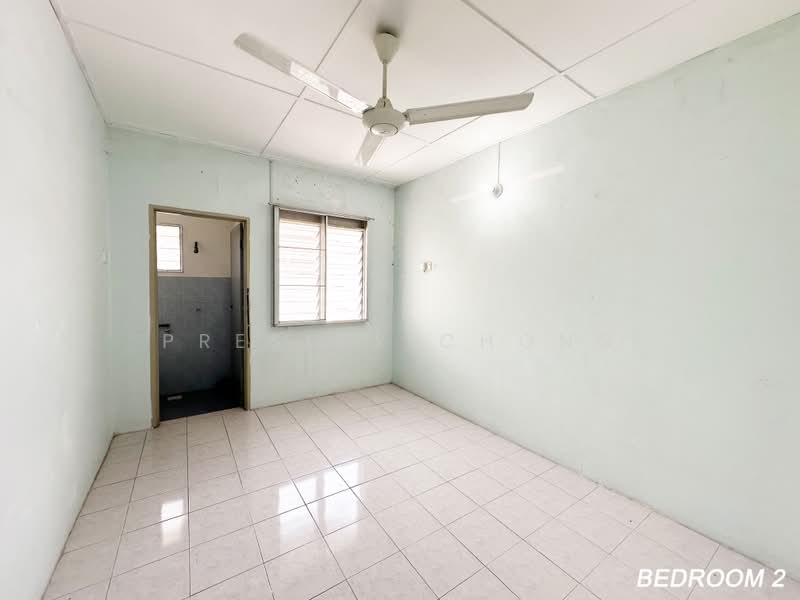 2-storey Terraced House for Sale in Taman Kampar Perdana (Kampar) - Presley Chong - Bedroom 3 - PropertyGuru.com.my