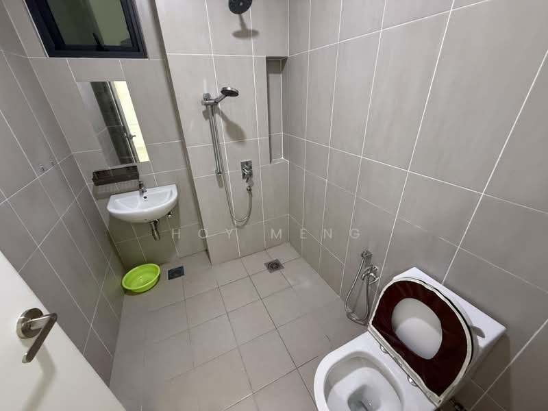 Kondominium untuk Disewa di Scots Pavilion - Hoy Meng - Bathroom - PropertyGuru.com.my