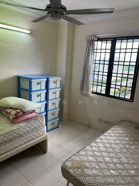 Kondominium untuk Dijual di Serina Bay - Bryan H'ng - Bedroom - PropertyGuru.com.my