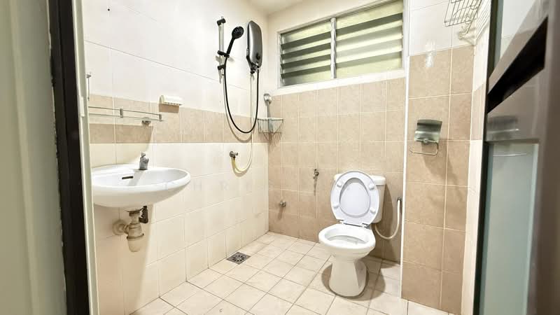 Apartment for Rent at Gembira Park - Chris Ong - Bathroom - PropertyGuru.com.my