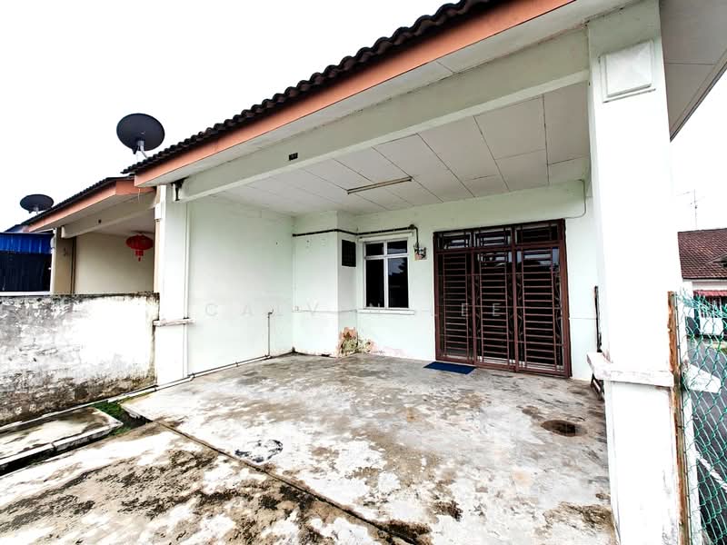 Rumah Teres 1 Tingkat untuk Dijual di Kangkar Pulai (Skudai) - Calvin Lee - PropertyGuru.com.my