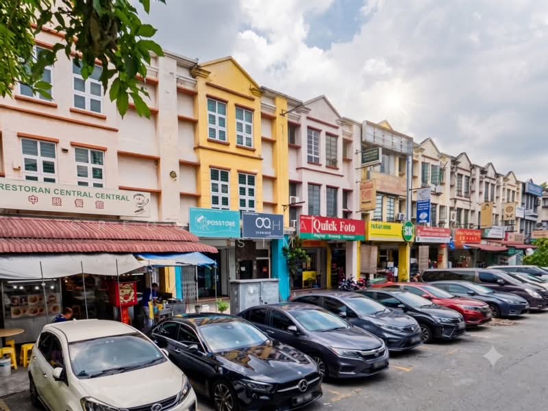 Shop for Sale in Kota Kemuning (Shah Alam) - Gregory Han Meng Sim - Exterior - PropertyGuru.com.my