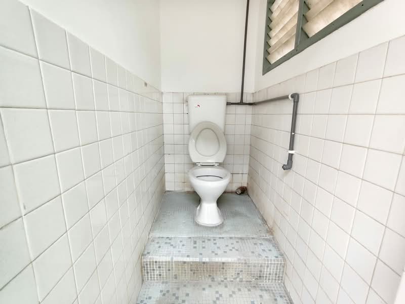 2-storey Terraced House for Rent in Ipoh (Perak) - Chris Chin - Bathroom - PropertyGuru.com.my