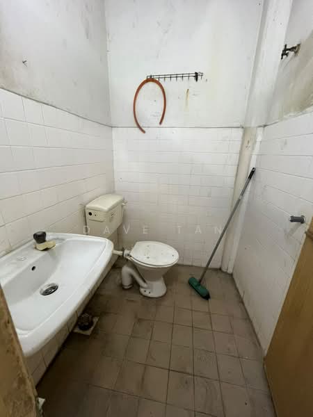 2-storey Terraced House for Sale in Rawang (Selangor) - Dave Tan - Bathroom - PropertyGuru.com.my