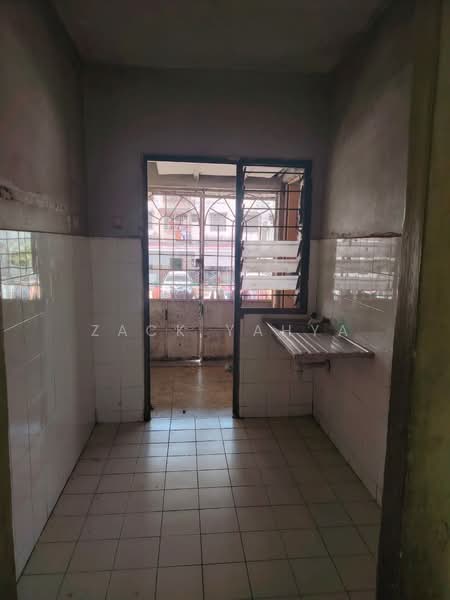 Apartment for Sale at Palma Apartment (Bandar Country Homes) - Zack Yahya - PropertyGuru.com.my