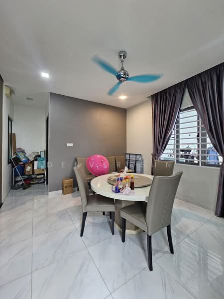 Semi-Detached House for Sale in Taman Saujana Suria (Kajang) - Denver Sin - Dining Room - PropertyGuru.com.my