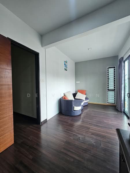 Semi-Detached House for Sale in Taman Saujana Suria (Kajang) - Denver Sin - Living Room - PropertyGuru.com.my