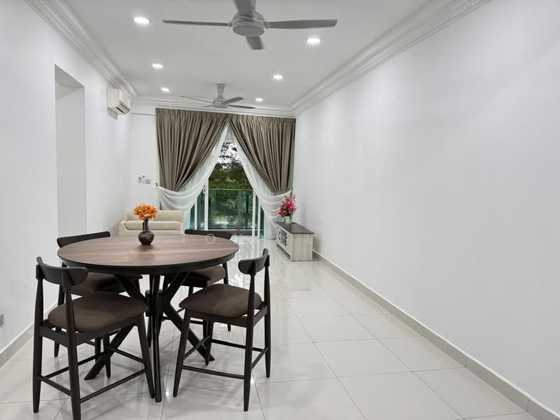Condominium for Rent at D'Suites Akasia Horizon @ Horizon Hills - Tony Lim - Living Room - PropertyGuru.com.my