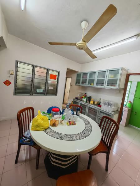 Rumah Teres 2-Tingkat untuk Dijual di Taman Bersatu (Rawang) - Evelyn Khoo - Dining Room - PropertyGuru.com.my