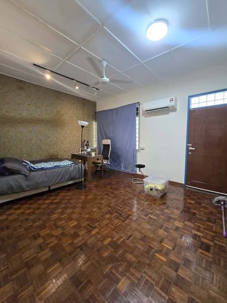 2-storey Terraced House for Sale in Taman Perling (Perling) - Jaz Lee - PropertyGuru.com.my