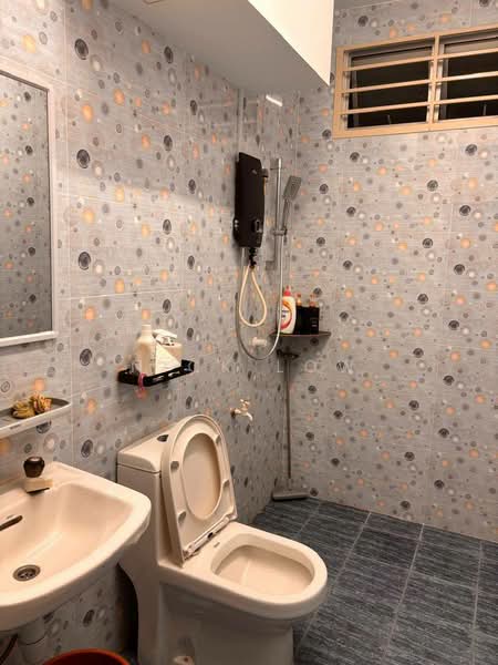 Apartment for Rent at Indah Court Apartment - Nick Low - Bathroom - PropertyGuru.com.my