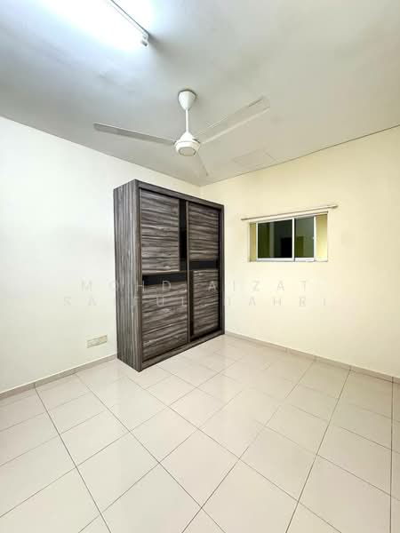 2-storey Terraced House for Sale in Taman Melawati (Ulu Kelang) - Mohd Aizat Saiful Bahri - Bedroom - PropertyGuru.com.my