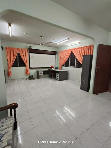 2-storey Terraced House for Sale in Taman Damai Jaya (Skudai) - Benjamin Ong - Study - PropertyGuru.com.my