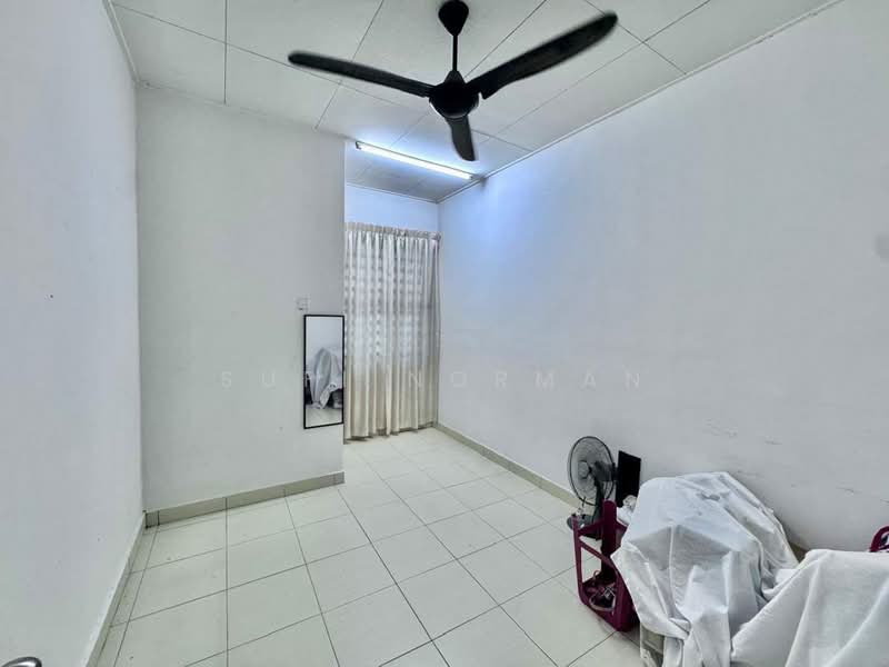 Rumah Teres 2 Tingkat untuk Dijual di Bandar Tiram (Ulu Tiram) - Sufi Norman - Interior - PropertyGuru.com.my