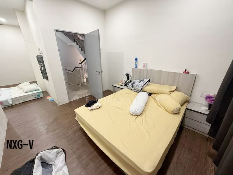 Rumah Teres 2.5-Tingkat untuk Dijual di Setia Utama (Setia Alam) - Stella Tan - Bedroom - PropertyGuru.com.my