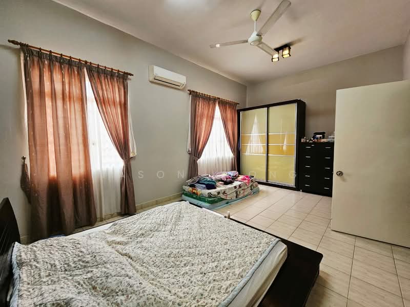 Rumah Teres 2.5 Tingkat untuk Dijual di Taman Tasik Prima (Puchong) - Jason Keong - Bedroom - PropertyGuru.com.my