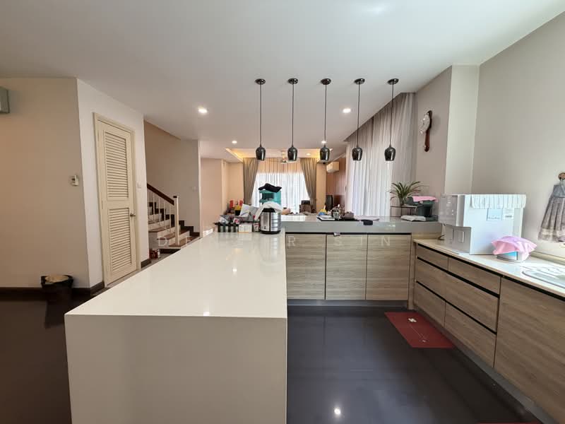 Semi-Detached House for Sale in Taman Bukit Segar (Cheras) - Denver Sin - Kitchen - PropertyGuru.com.my