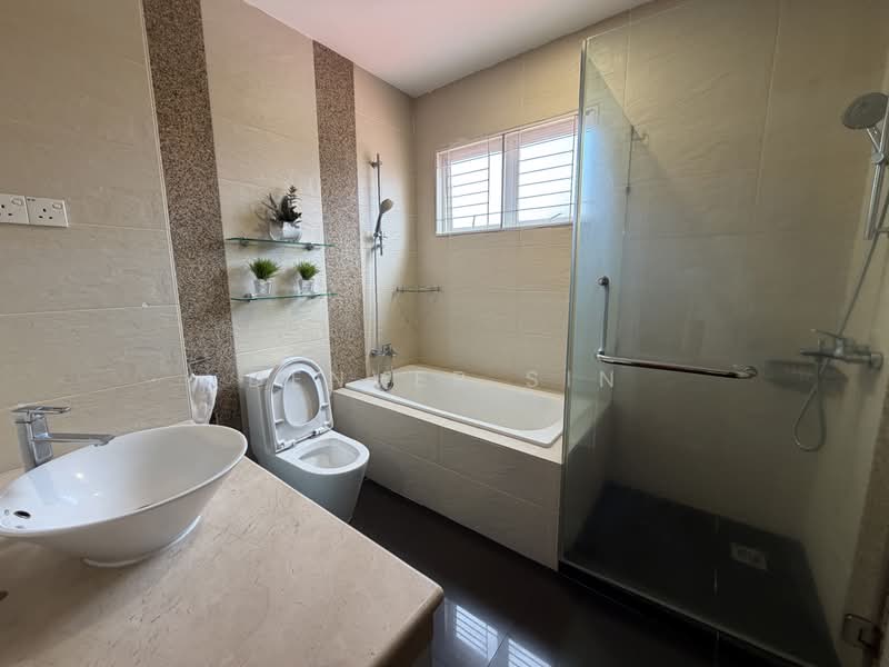 Semi-Detached House for Sale in Taman Bukit Segar (Cheras) - Denver Sin - Bathroom - PropertyGuru.com.my