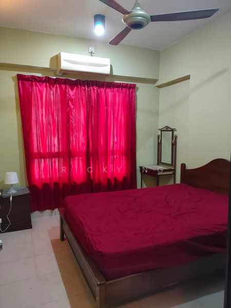 Servis Apartment untuk Dijual di D'Alamanda - Ricky Ng - Bedroom - PropertyGuru.com.my