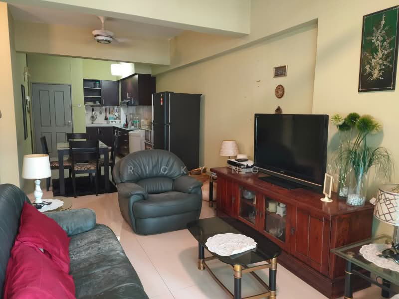 Servis Apartment untuk Dijual di D'Alamanda - Ricky Ng - Living Room - PropertyGuru.com.my