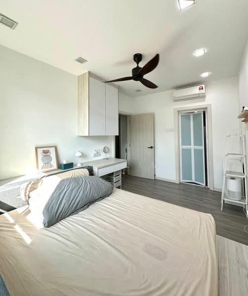 Pangsapuri untuk Dijual di Iconic Vue - ST Lim - Bedroom - PropertyGuru.com.my