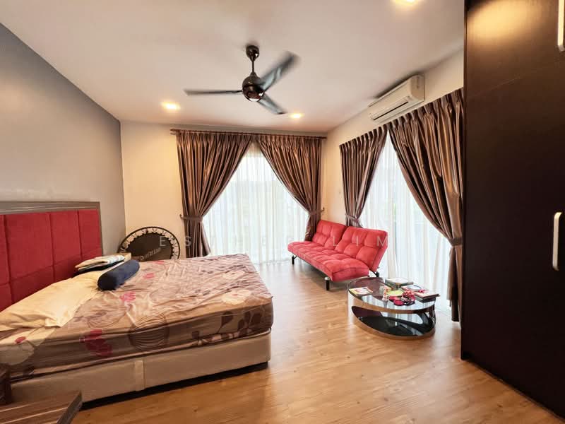 3-storey Terraced House for Sale in Seksyen 11 (Kota Damansara) - Esther Lim - Bedroom - PropertyGuru.com.my