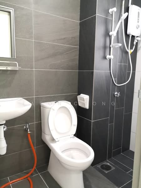 Servis Apartment untuk Disewa di Traders Garden @ Cheras Selatan - Earon Chong - Bathroom - PropertyGuru.com.my