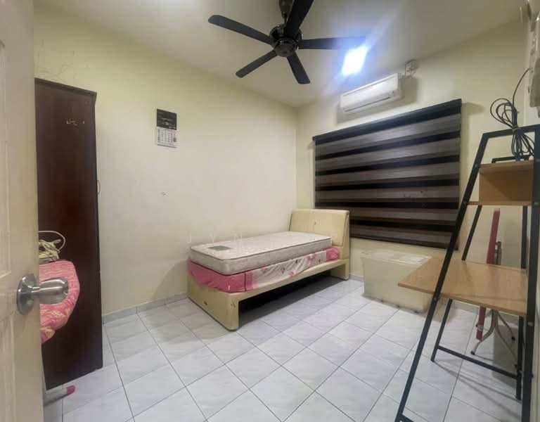 Rumah Teres 1 Tingkat untuk Disewa di Kuantan (Pahang) - Jyn Yap - Bedroom - PropertyGuru.com.my