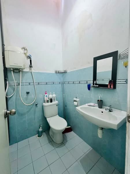 1-storey Terraced House for Sale in Tebrau (Johor) - Albert Liew - Bathroom - PropertyGuru.com.my