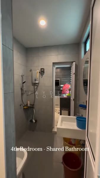 Rumah Teres 2 Tingkat untuk Disewa di Usj 6 (Subang Jaya) - Jayden Loke - Bathroom - PropertyGuru.com.my