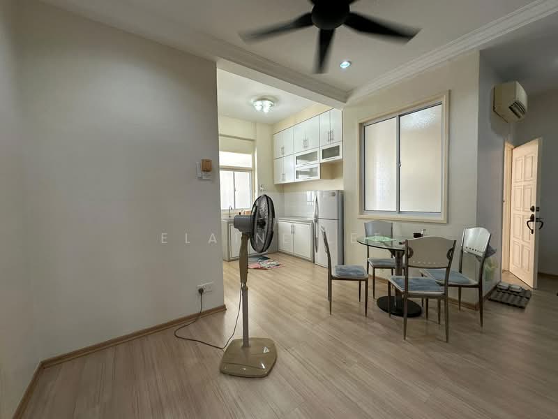 Apartment for Sale at Kingfisher Series - Elaine Lee - Kitchen - PropertyGuru.com.my