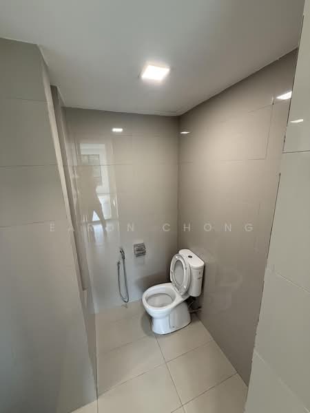 Servis Apartment untuk Disewa di Montena - Earon Chong - Bathroom - PropertyGuru.com.my