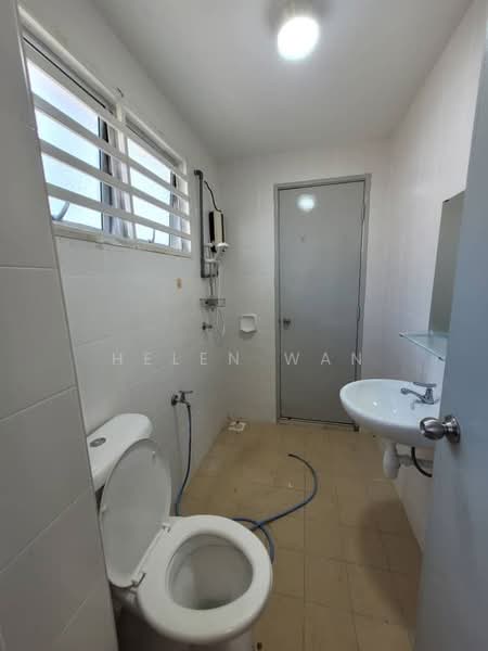 2-storey Terraced House for Sale in Taman Pelangi Heights (Mantin) - Helen Wan - Bathroom - PropertyGuru.com.my