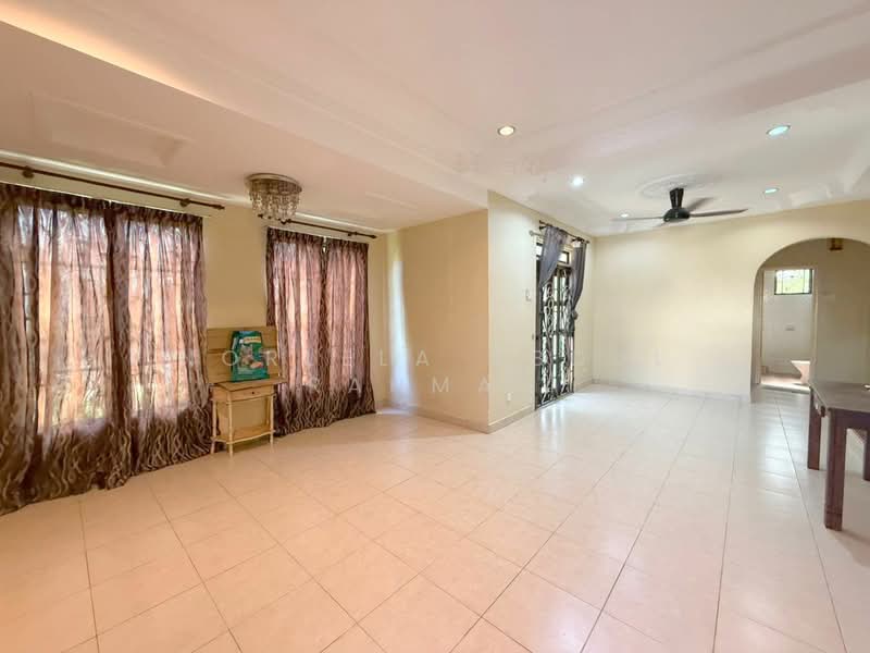 Semi-Detached House for Rent in Nilai (Negeri Sembilan) - Norlela Abdul Rahman - Living Room - PropertyGuru.com.my