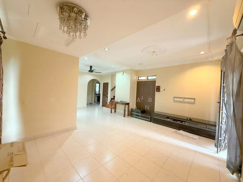 Semi-Detached House for Rent in Nilai (Negeri Sembilan) - Norlela Abdul Rahman - Living Room - PropertyGuru.com.my