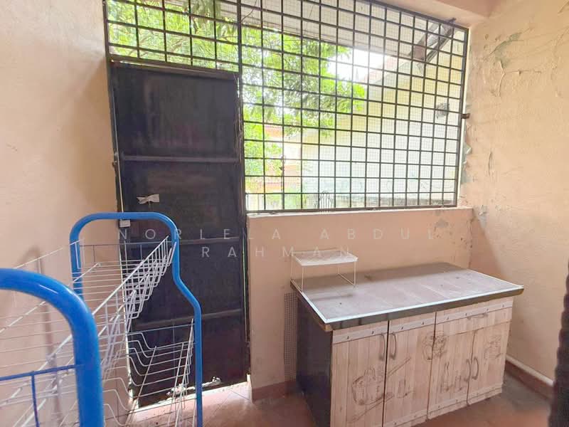 Semi-Detached House for Rent in Nilai (Negeri Sembilan) - Norlela Abdul Rahman - Balcony - PropertyGuru.com.my