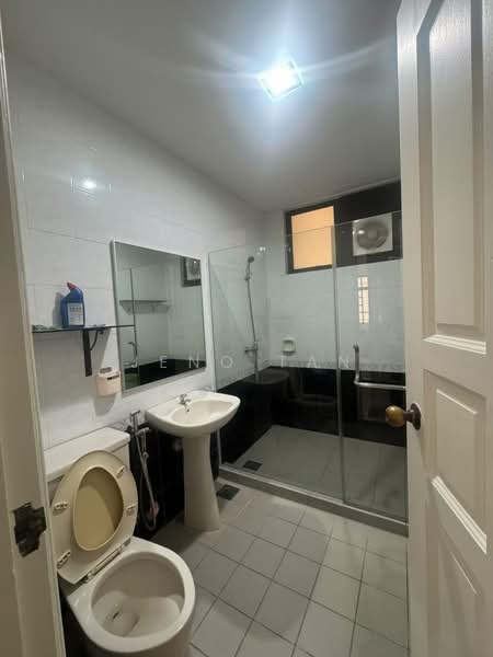 Kondominium untuk Disewa di Riverine Emerald - Jeno Tan - Bathroom - PropertyGuru.com.my