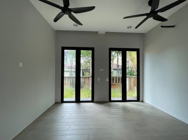 Rumah Banglo untuk Disewa di Kuantan (Pahang) - Jyn Yap - Living Room - PropertyGuru.com.my